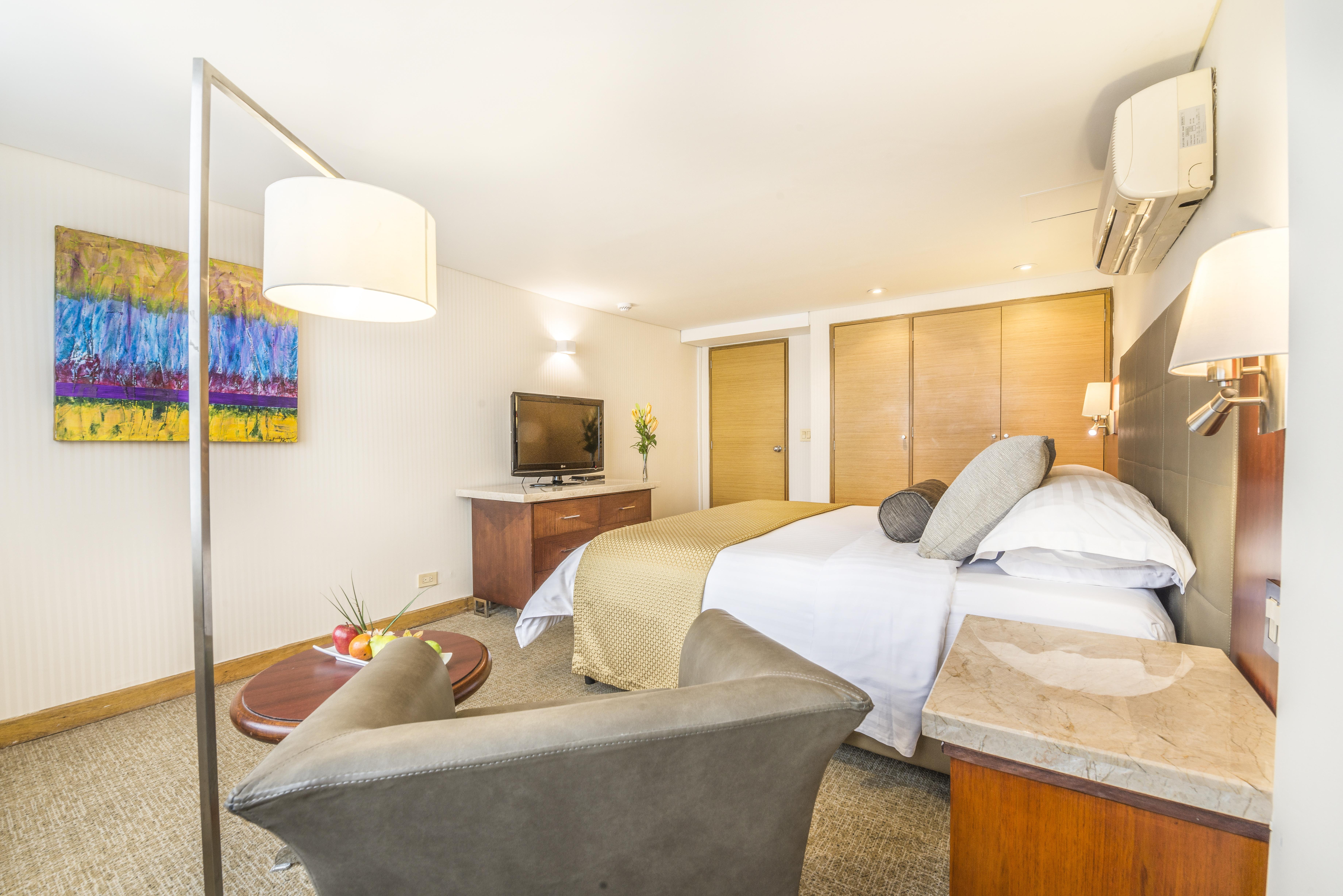 Bogota Plaza Hotel Ngoại thất bức ảnh Suite