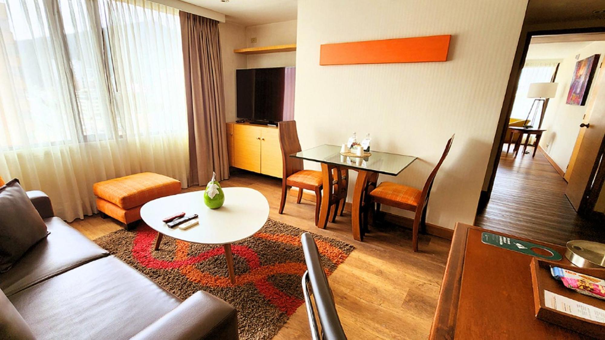 Bogota Plaza Hotel Ngoại thất bức ảnh A living room in a serviced apartment in Beijing, China