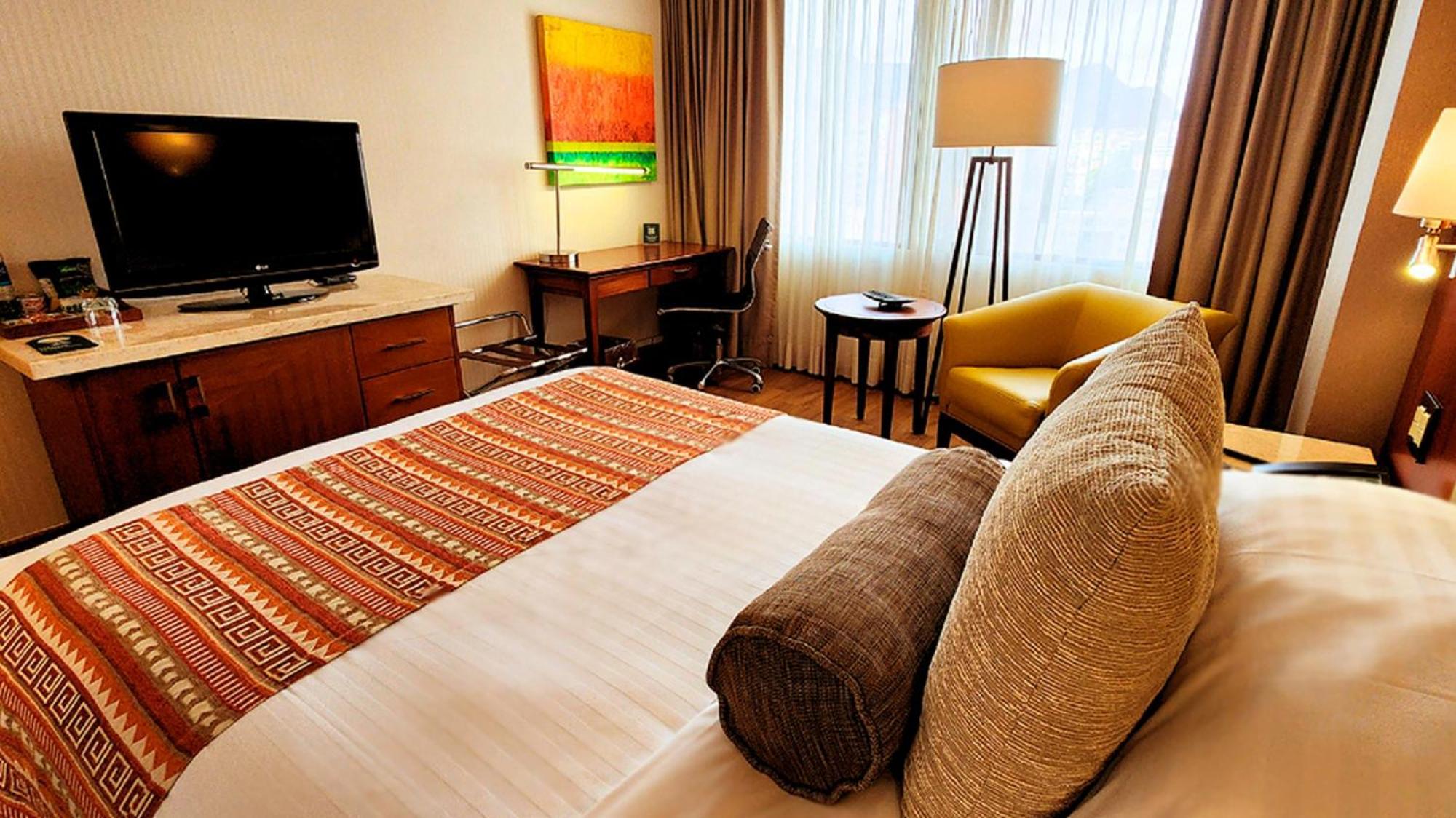 Bogota Plaza Hotel Ngoại thất bức ảnh A room at the hotel